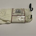 Woman’s Cream Textured Trouser Socks Photo 2