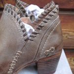Bed Stu NWT  Taupe Brown Ankle Booties Boots Photo 2