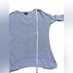 American Eagle 🌟 light purple/lavender M women’s knit v-neck sweater Photo 3