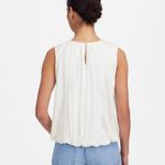 Madewell  Sleeveless Crewneck Bubble Top in White, Size X-Small Photo 4