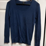 Ann Taylor 301-007 Blue  M 100% Extra Fine Merino Wool Pullover Sweater Office Photo 0
