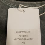 💕AVOCADO💕 Deep Valley Long Sleeve T Photo 6