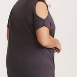 Torrid NEW  ACTIVE Plus Gray Graphic Weights Before Dates Cold Shoulder T-Shirt Photo 3
