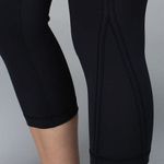 Lululemon Black Up the Pace Crop Capri Tights size 4 Photo 2
