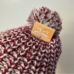 Chunky Knit Pom Photo 6