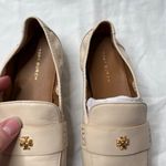Tory Burch  Womens Cream Leather Ballet Loafers Double T Accents 5.5M Photo 5