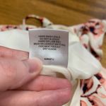 Romeo + Juliet Couture Floral Halter V Photo 8