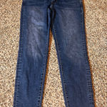 Tahari Kelly Classic Skinny Jeans Size 8/29 Dark Wash Denim Photo 0