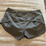 Lulu shorts Size 6 Photo 1