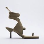 ZARA NWT  sz8 wrap sandals heel eu39 green HEELED SANDALS WITH TIED STRAP sexy Photo 0