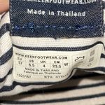 Keen  Elsa III Canvas Shoes Size 6.5 Photo 9