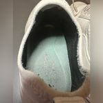 Clove‎ Sneakers Photo 4