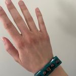 Jessica Simpson Hemat Bow Chic Bracelet Photo 3