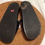 ZARA  slides Photo 5