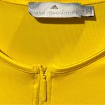 Adidas by Stella McCartney Top in Yellow, Size M Yellow Size M Photo 5