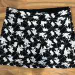 Tranquility by Colorado Clothing Black and White Floral Skort Size L Photo 0