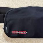 Lululemon Everywhere Belt Bag 1L New York Exclusive Photo 2