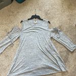 cupio  Anthropologie cold‎ shoulder knit top grey Photo 3