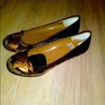 Joey gold brown Christmas holiday velvet leather heels Size 8.5 Photo 1