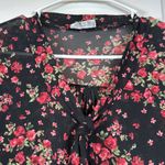 Siren Lily  Black Floral Necktie V-Neck Blouse Size 1X EUC #5748 Photo 2