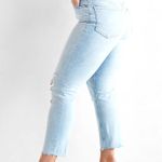 EXPRESS NWT  Curvy Super High Waisted Ripped Mom Jeans Photo 4