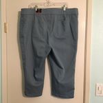 Avenue  pull on  capris Women’s 18 blue with stretch NEW Photo 2