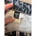 SheIn Women's distressed/destroyed black acid wash jeans size M Photo 2