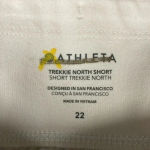 Athleta  Trekkie North Off White Lace  Athletic Shorts 22 NWT Photo 5