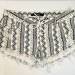 Billabong Lite Hearted Denim Geometric Tribal Lace Front Tie Cutoff Shorts Sz 27 Photo 0