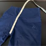 Ryderwear  scrunch bottom capri length leggings navy blue sz XL Photo 6