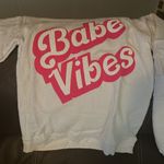 Pacific&Co Pacific and  Babe Vibes small sweatshirt Photo 4