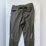 ASICS motion-dry women’s gray training/sports/gym leggings size xs Photo 3