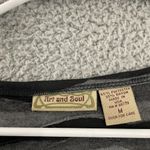 Art and Soul Top Women M Gray Black Wavy Striped Casual 3/4 Sleeve Tunic Size M Photo 2