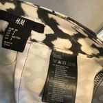 H&M Black and White Cheetah Print Pencil Skirt Photo 5