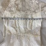 VINTAGE Lace Wedding Dress White Size undefined Photo 9