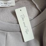 Doe & Rae  Tan Oversized Pullover NWT Size Small Tan Oversized Sweatshirt Photo 7