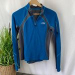 The North Face  Blue & Gray Long Sleeve Quarter Zip Athletic Sport Top S Photo 1