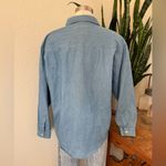 Woolrich Vintage Chambray Shirt M – Embroidered Barn Fall Farmhouse Scene Photo 2