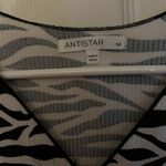 Antistar zebra shirt Photo 2