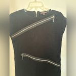 Adrienne Vittadini  black short sleeve dress with zipper details size small Photo 6