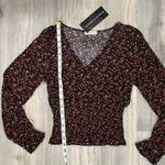 Paper Crane NWT  Long Sleeve V Neck Smocked Peasant Top Black Floral Size XS Photo 1