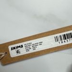 SKIMS NWT No Show Molded Unlined Demi Bra Photo 4