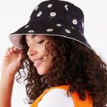 Alice + Olivia Reversible Bucket Hat Photo 0