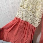 Umgee Coral and Cream Lace Blouse Photo 3