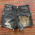 Lucky Brand  90s MIDI JAGUAR PRINT DISTRESSED CUT OFF SHORTS Photo 0