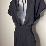 Nine West Black Alderwood V Neck Romper. Size Medium Photo 4