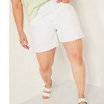 Old Navy  High-Waisted Slouchy Straight White Cut-Off Jean Shorts Size 20 Photo 3
