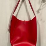 Adorable red Elizabeth Arden pvc bucket bag vegan Photo 6