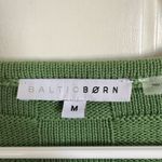 Baltic Born  green basket weave v-neck sweater size medium Photo 2