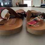 Roxy | ladies flat buckle sandals. Size: 6 Photo 7